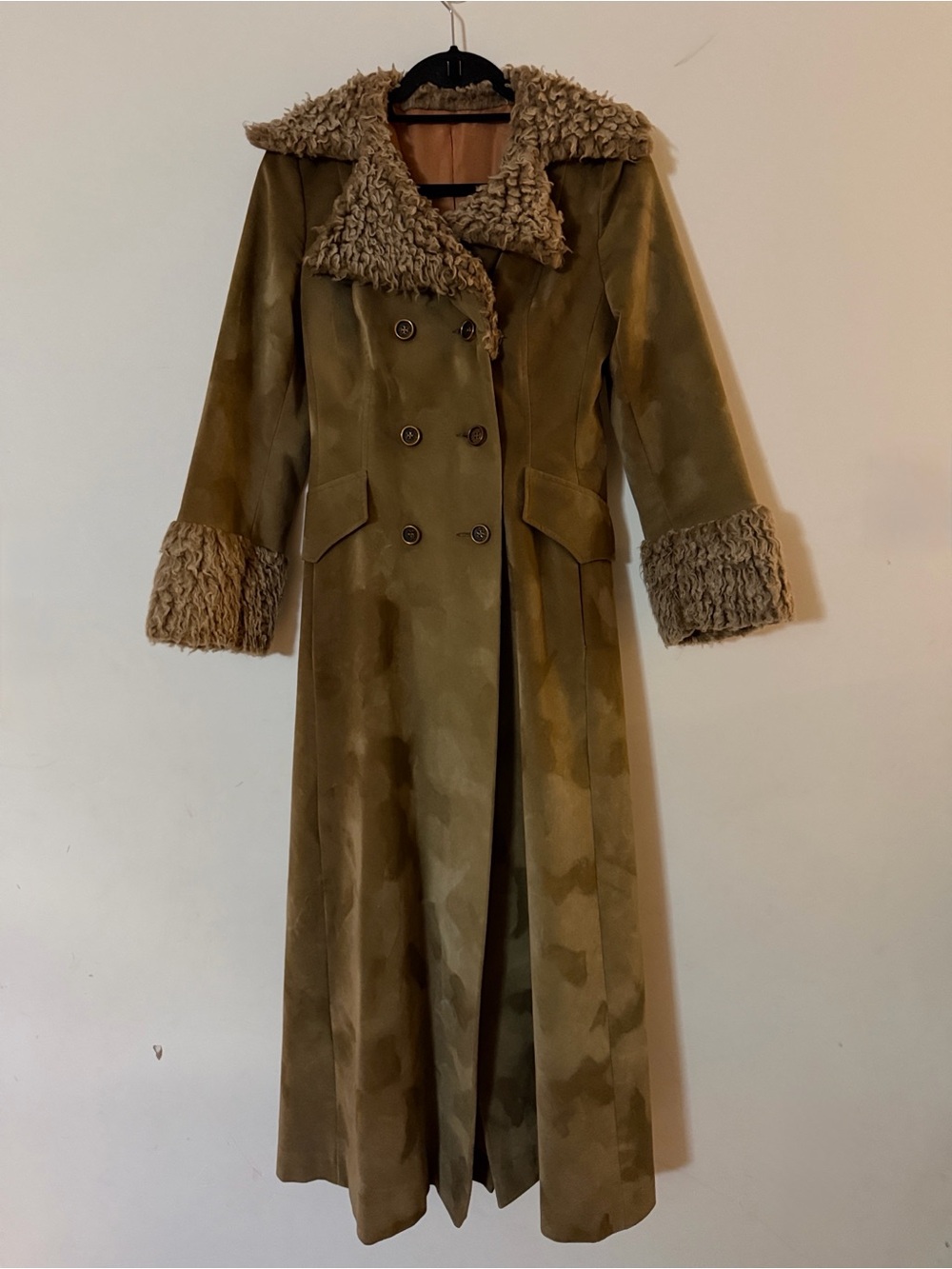 Women’s 1960s Union Made Penny Lane Olive Green Suede Coat Curly Fur Faux Trim S